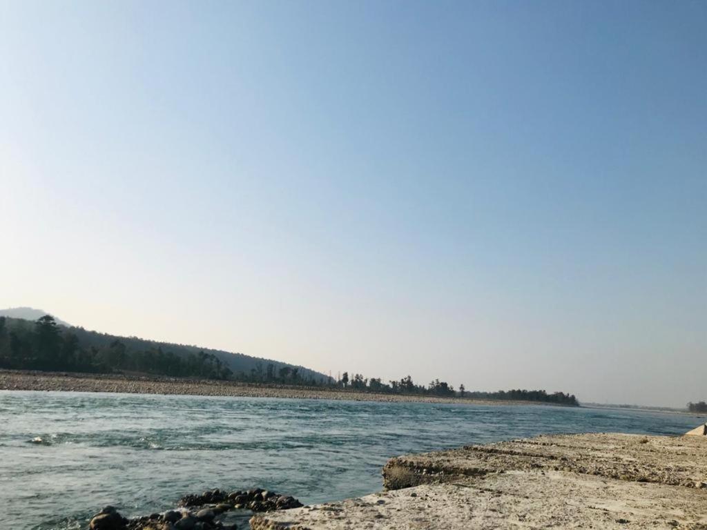 Готель Lushy Days Boom Camp Tanakpur Екстер'єр фото